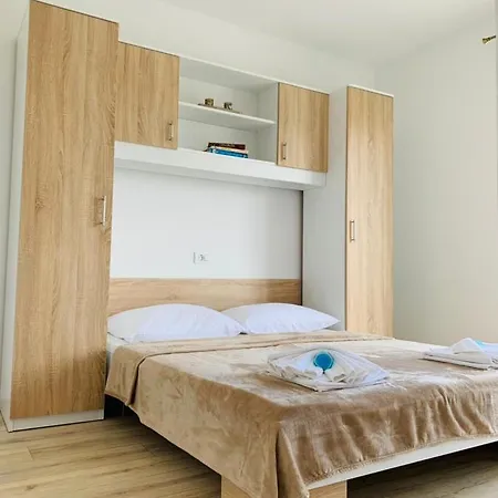 Viskic Guest house Rab Town